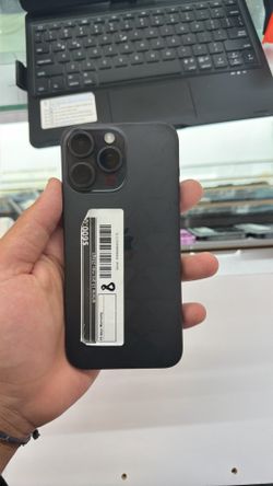 iPhone 15 pro max 256gb (unlocked)
