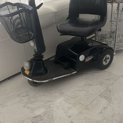 black Amiga RD wheelchair 