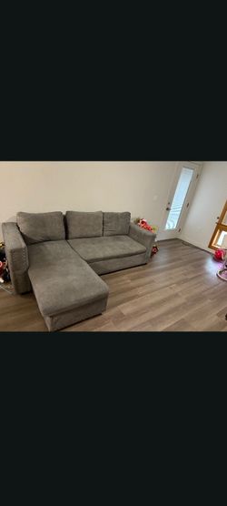 Nice L shape sofa 🛋️
