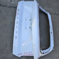 Kia Sorento Tailgate Oem