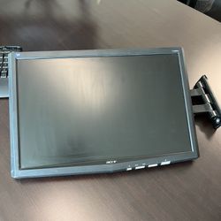 19 Inch Acer Computer Screen VGA And DVI