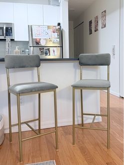 Kitchen Counter Stools/High chairs