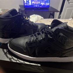 Jordan 1s Mid Space Jams 