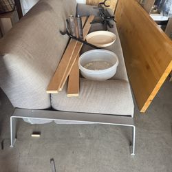 Futon Free