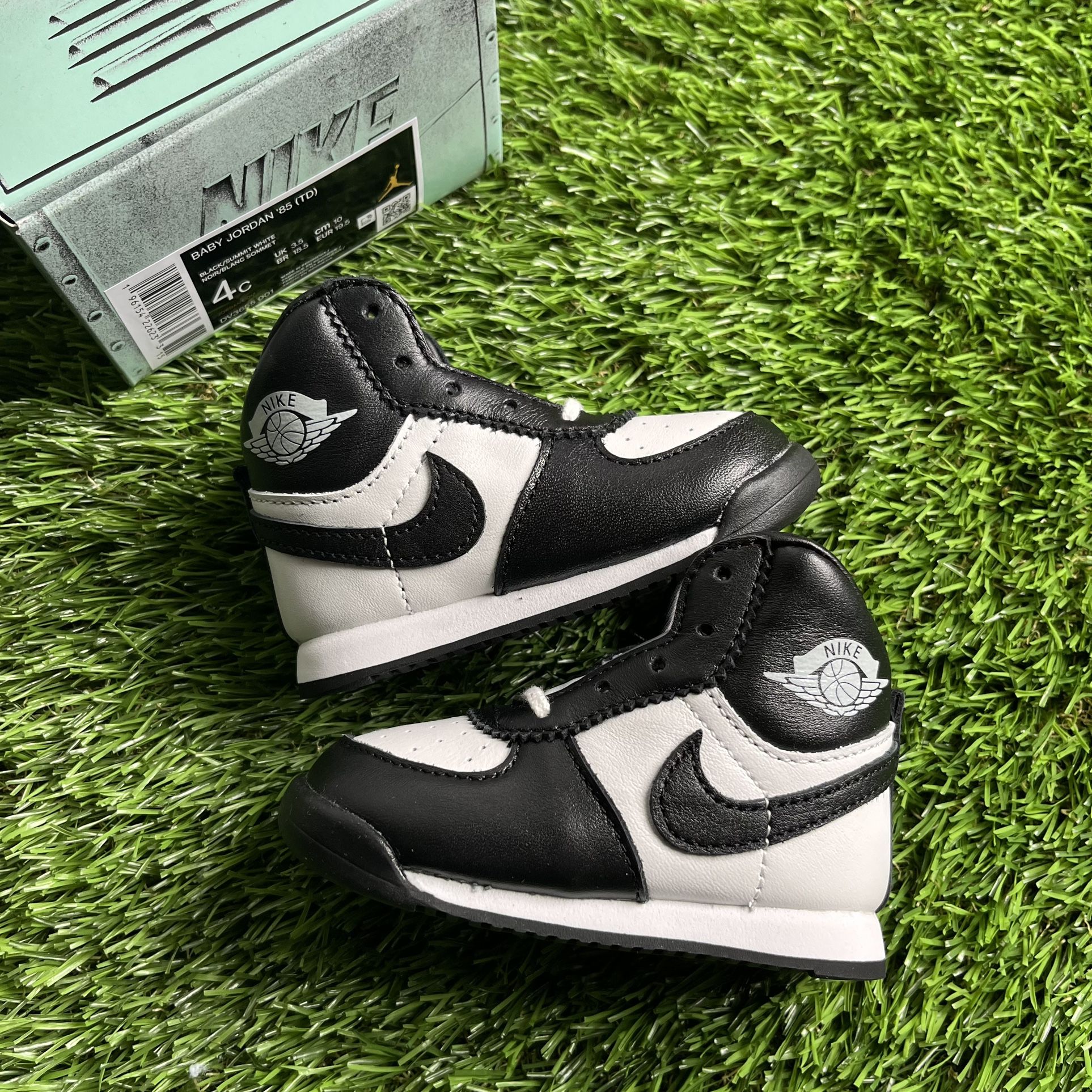 Nike Air Jordan Retro High 85 OG Black White Size 4C Toddler