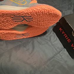 Nike Kyrie VII