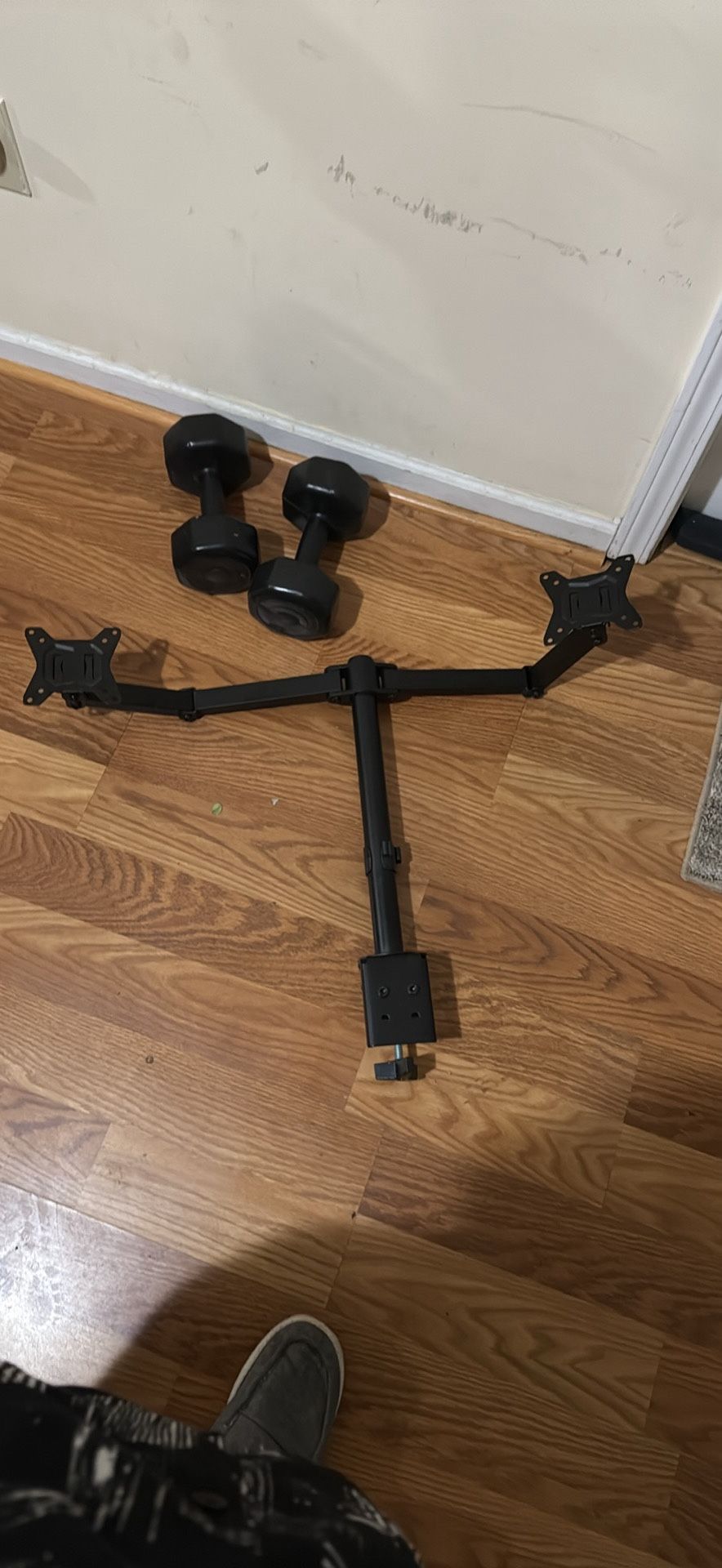 Monitor Stand