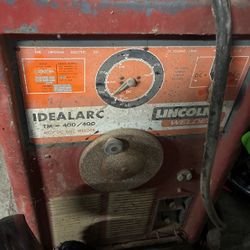 Lincoln Ideal arc Tm-400-400 Vintage Welder. 