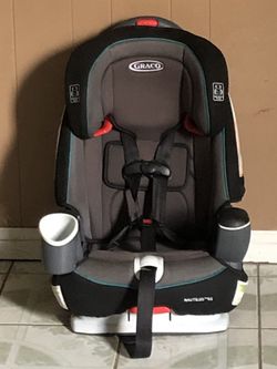 LIKE NEW GRACO NAUTILUS CONVERTIBLE CAR SEAT 3 IN 1