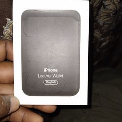 IPhone Leather Wallet Magsafe