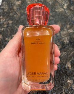 NEW JOSIE MARAN HOLISTIC FRAGRANCE IN SWEET HOLLY FULL SIZE $15!!