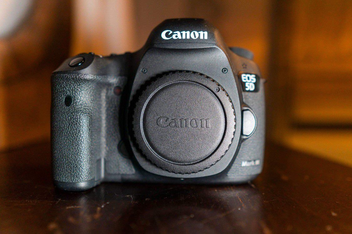 Canon 5D MKiii (MK3) camera