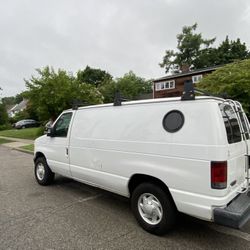 2007 Ford E-250