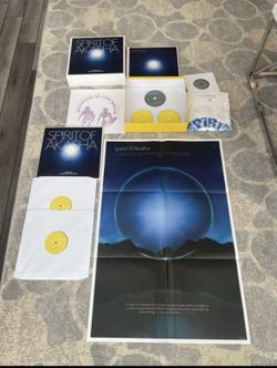 Spirit of Akasha box set vinyl records 2lp, Thom Yorke of Radiohead 