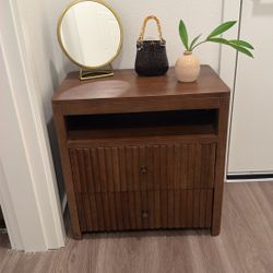 Nightstand 
