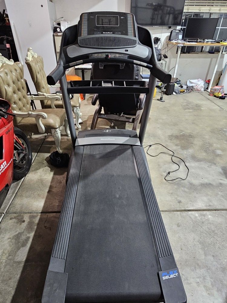 Nordictrack Treadmill Elite 3760