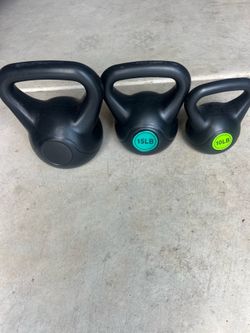 BalanceFrom Wide Grip Kettlebell Exercise Fitness Weight Set, 3 -Pieces:10lb, 15lb and 20lb Kettlebells