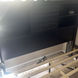 Queen Size Bed With Storage And Shelf