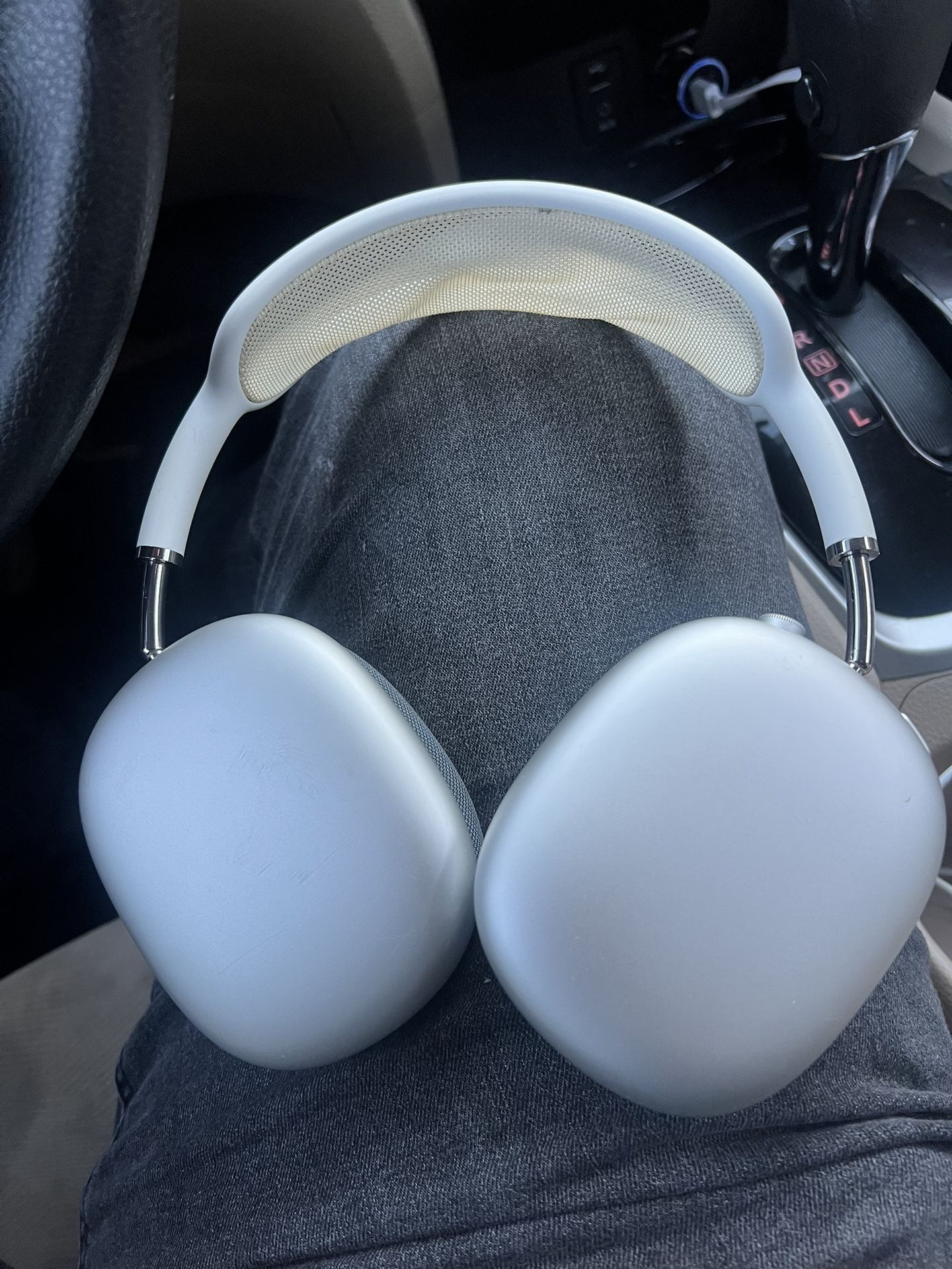 AirPods Pro Max