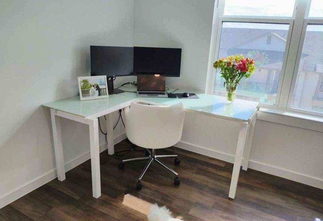 L Shaped Glass Top Metal Base Home office Desk