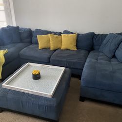 $150  Sectional couch