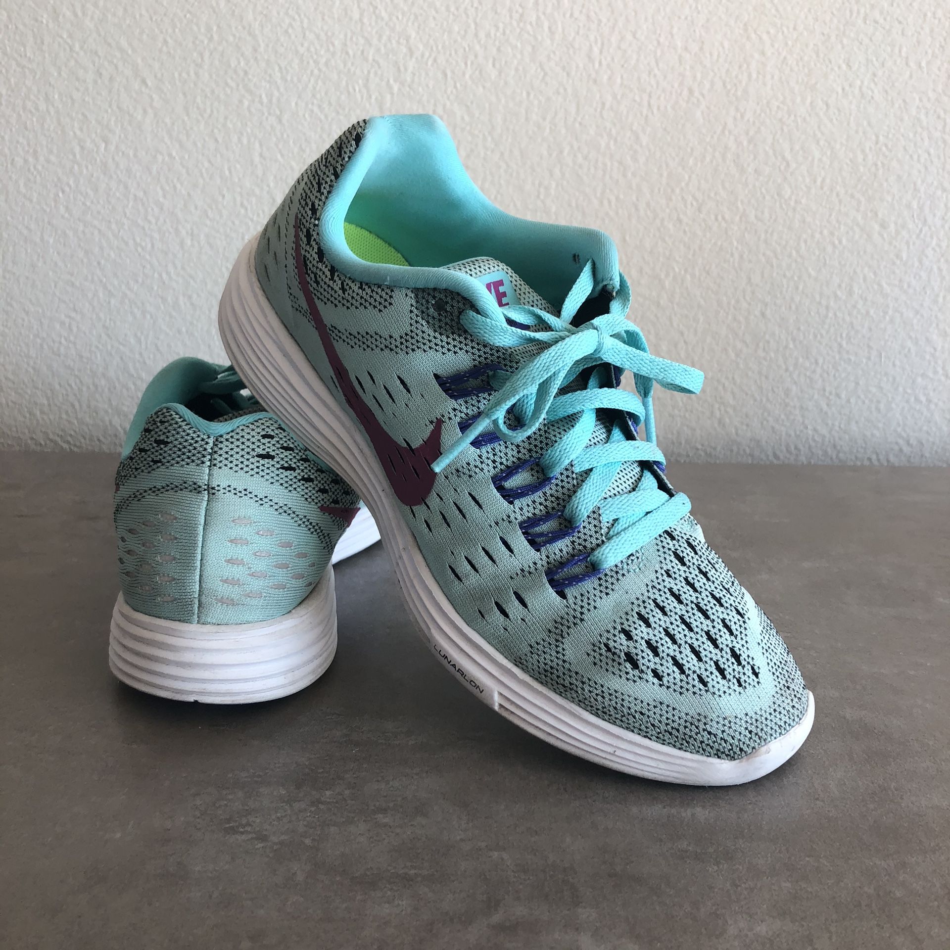 Nike Lunarlon Running Shoes