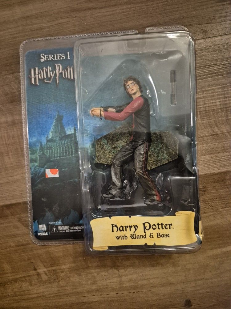 Harry Potter Action Figure with Wand and Base
