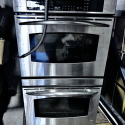 Oven G.E. Microwave 
