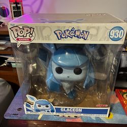 GIANT GLACEON FUNKO POP