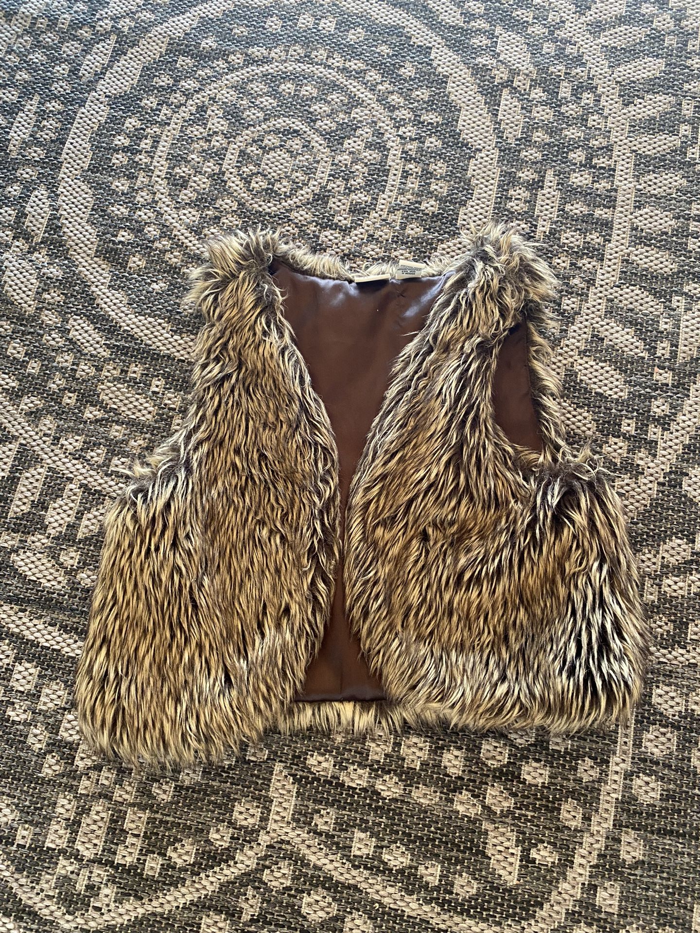 Girl’s Faux Fur Vest