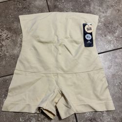 Women’s shapewear shorts new with tags size xl 