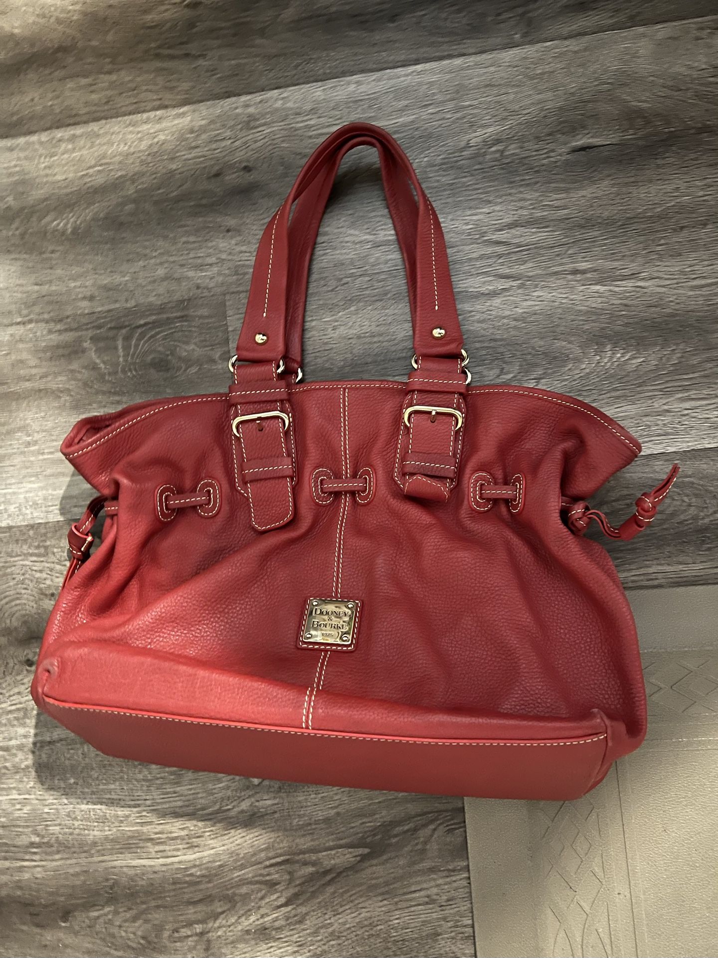 Dooney Bourke Red Purse Dooney & Bourke Red Leather Purse main image 2