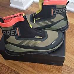 Adidas Terrex Free Hiker COLD.RDY GTX Hiking Boots Focus Orange Olive Size 10 Winter Running Shoes