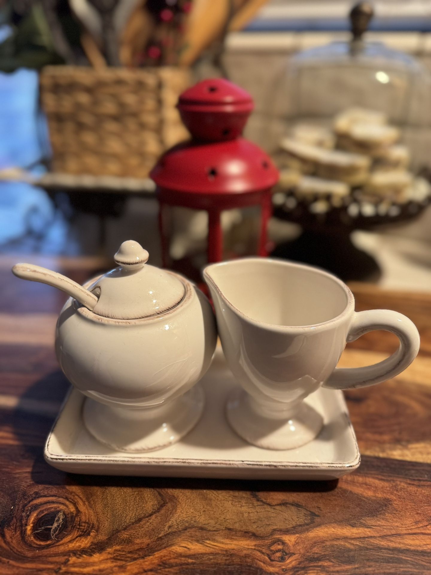 Pottery Barn cream and sugar set