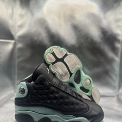Air Jordan 13 Black Island Green 