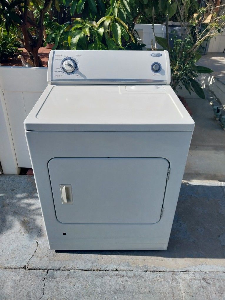 WHIRLPOOL LARGE CAPACITY GAS DRYER
