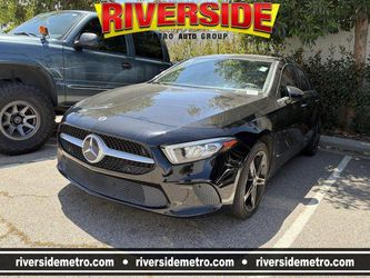 2022 Mercedes-Benz A 220