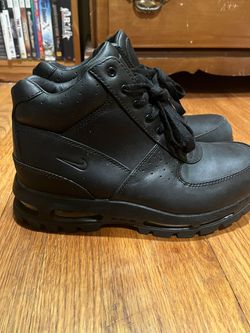 SIZE 9 MEN - Nike Air Max Goadome 2 ACG Boots Triple Black Leather