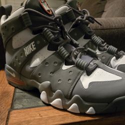 Nike Air Max  CB 