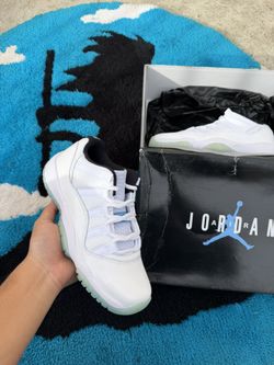 Jordan 11 Low Legend Blue