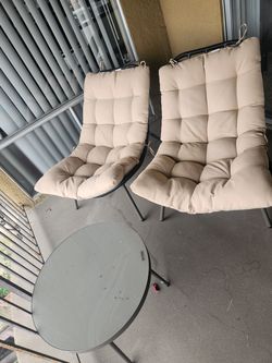 Moving sale