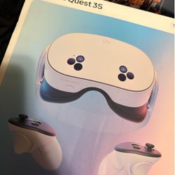 Meta Quest 3s 128GB BRAND NEW SEALED