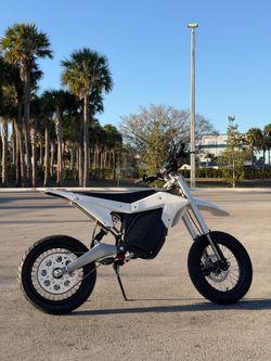 2025 ETM RTR LITE