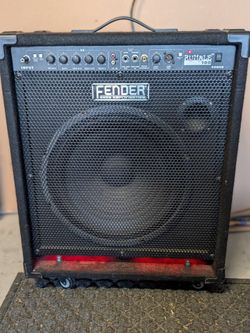 Fender Rumble 100 bass amp