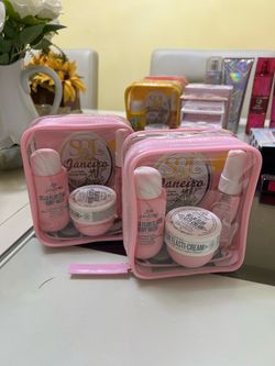 Sol de Janeiro Beija Flor Gift Set