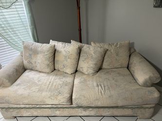 Beautiful Living Room Set for Sale in Orlando, FL - OfferUp