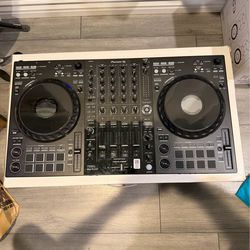 DDJ FLX10 WITH HARD COVER