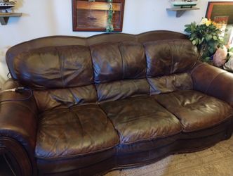 Very Nice Double Reclining Couch