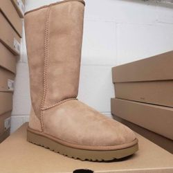 Ugg Classic Tall Size 9