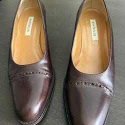 Ann Taylor Brown Heels 